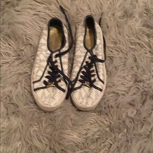 Woman’s MK shoes